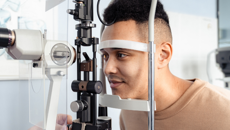 Finding the Right Eye Doctor in Boynton Beach: What to Look For